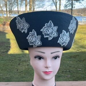 Expressions by G and J Ford women’s derby hat